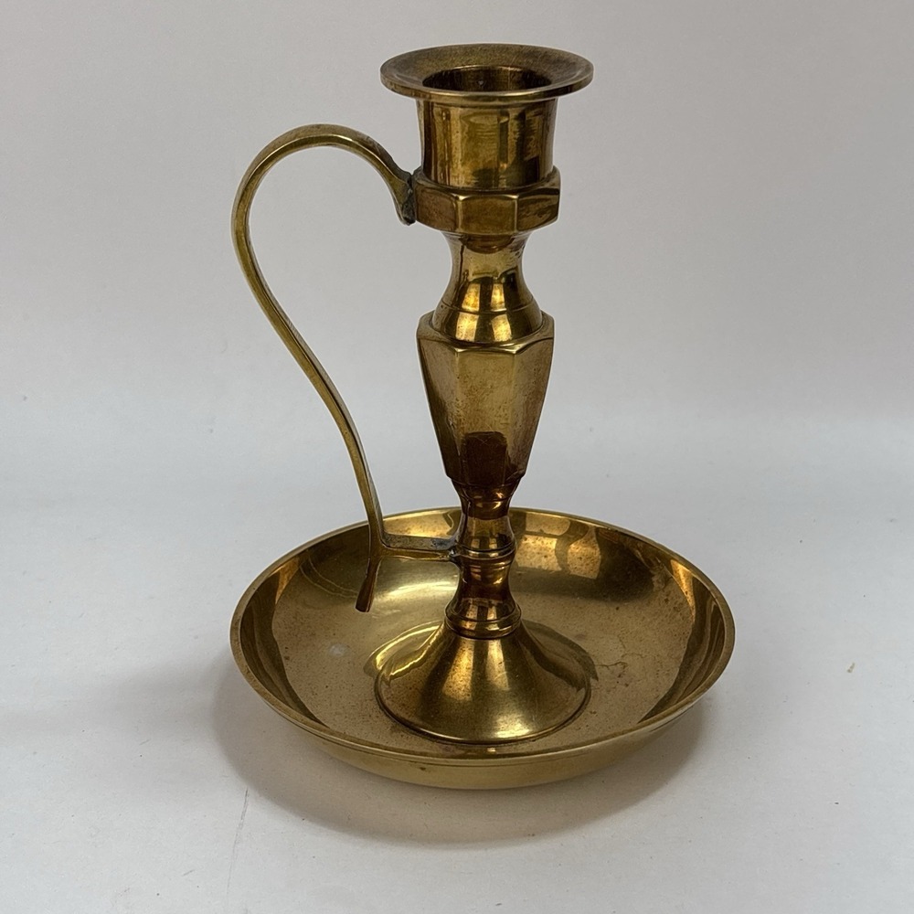 Vintage Brass chamberstick Candle holder with handle 6"H